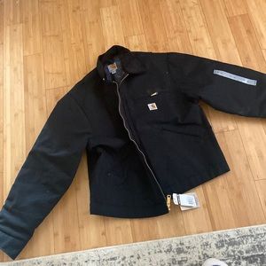 Black Carhartt authentic mens work jacket size large